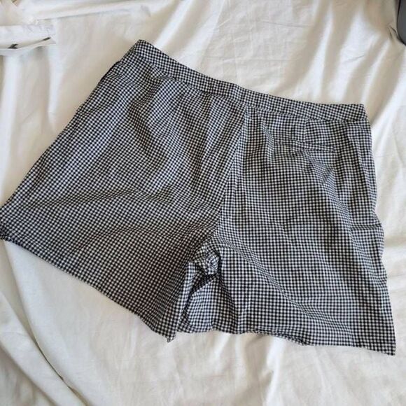 Real Clothes Checkered Cotton Highwaist Shorts -Size 16 - Picture 4 of 9
